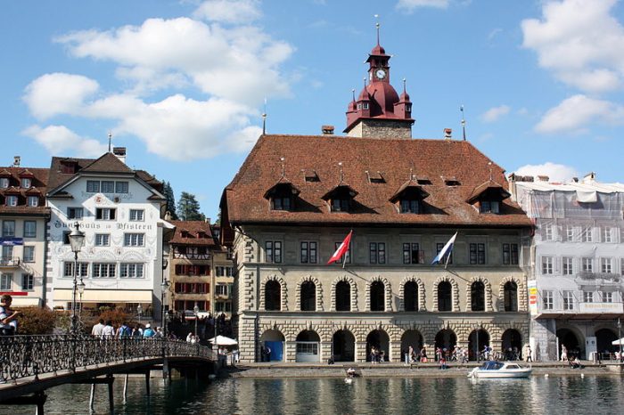 Trigon Entwicklungsberatung Luzern Rathaus